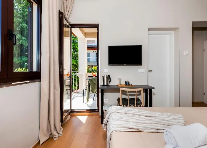 Sunset Bed & Breakfast