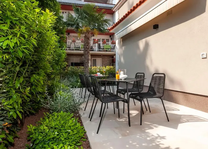 Sunset Bed & Breakfast