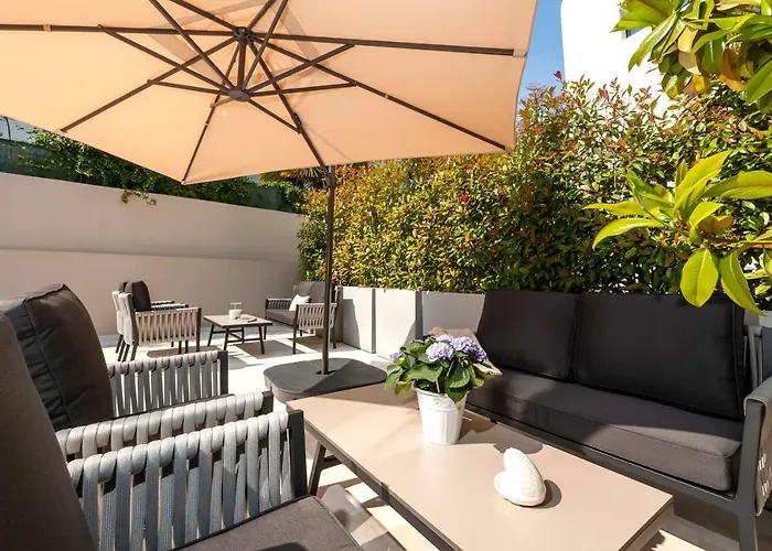 Sunset Bed & Breakfast 4*